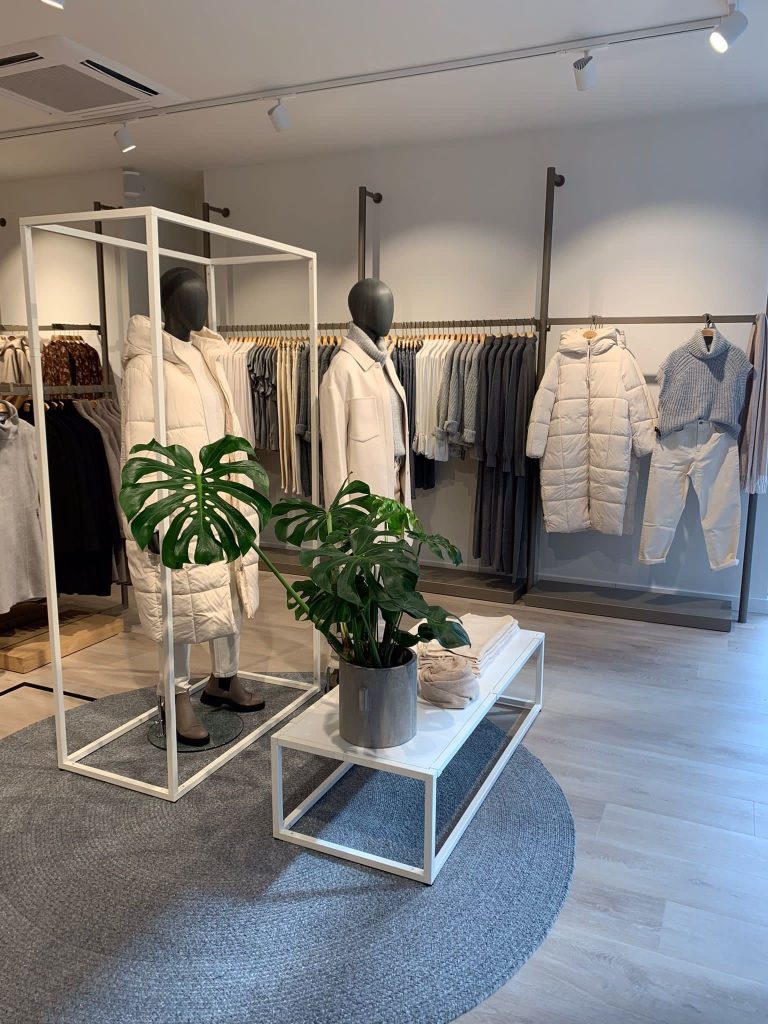 Esprit Hoofddorp retail Eclectic Lighting