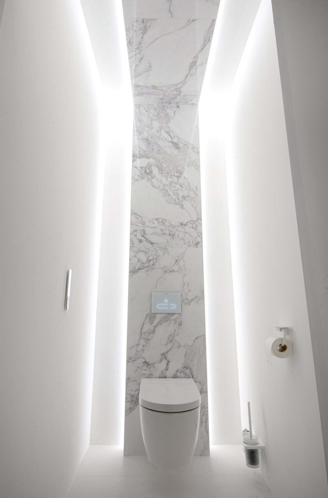 SDC showroom Eclectic Lighting 1 1 (1)